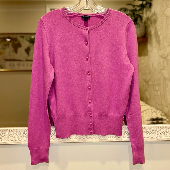 Ann Taylor Pinky Purple Long Sleeve Cardigan Sweater - Front Buttons - M - Picture 5 of 8